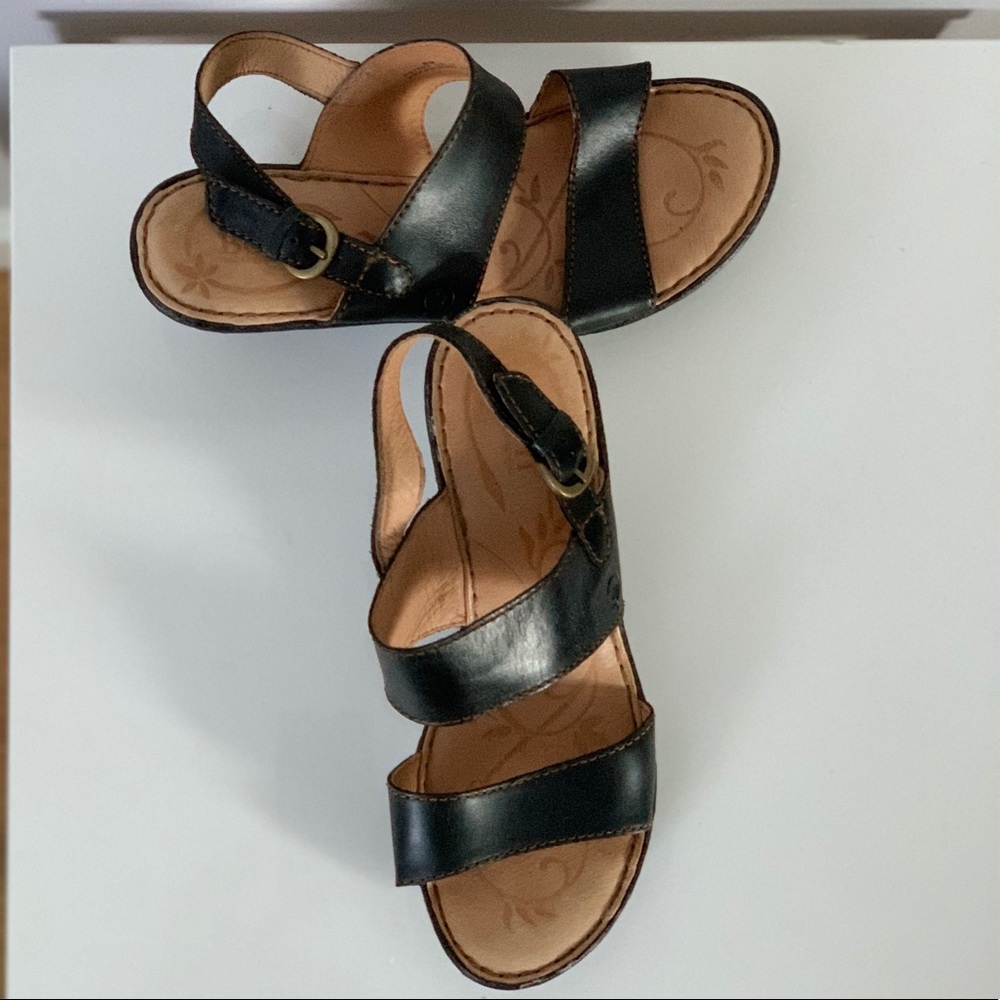 Black Born Wedges